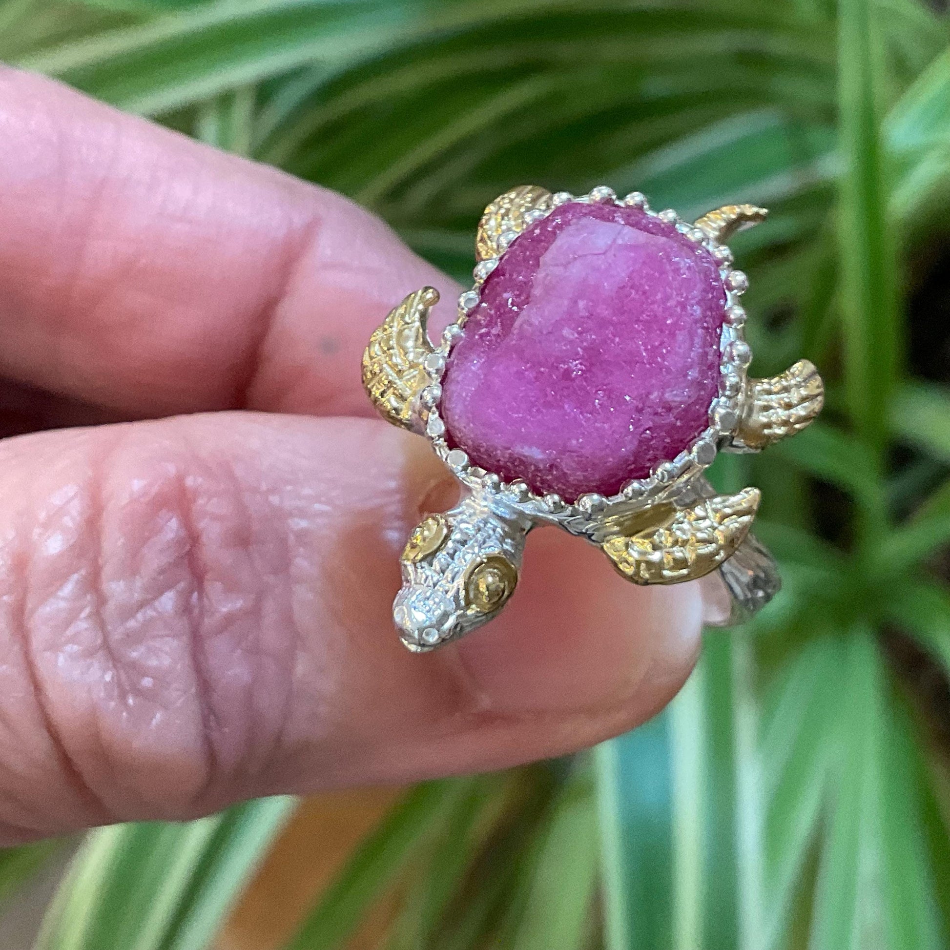 Sterling silver handmade red ruby turtle ring 8 Colors Of Etnika
