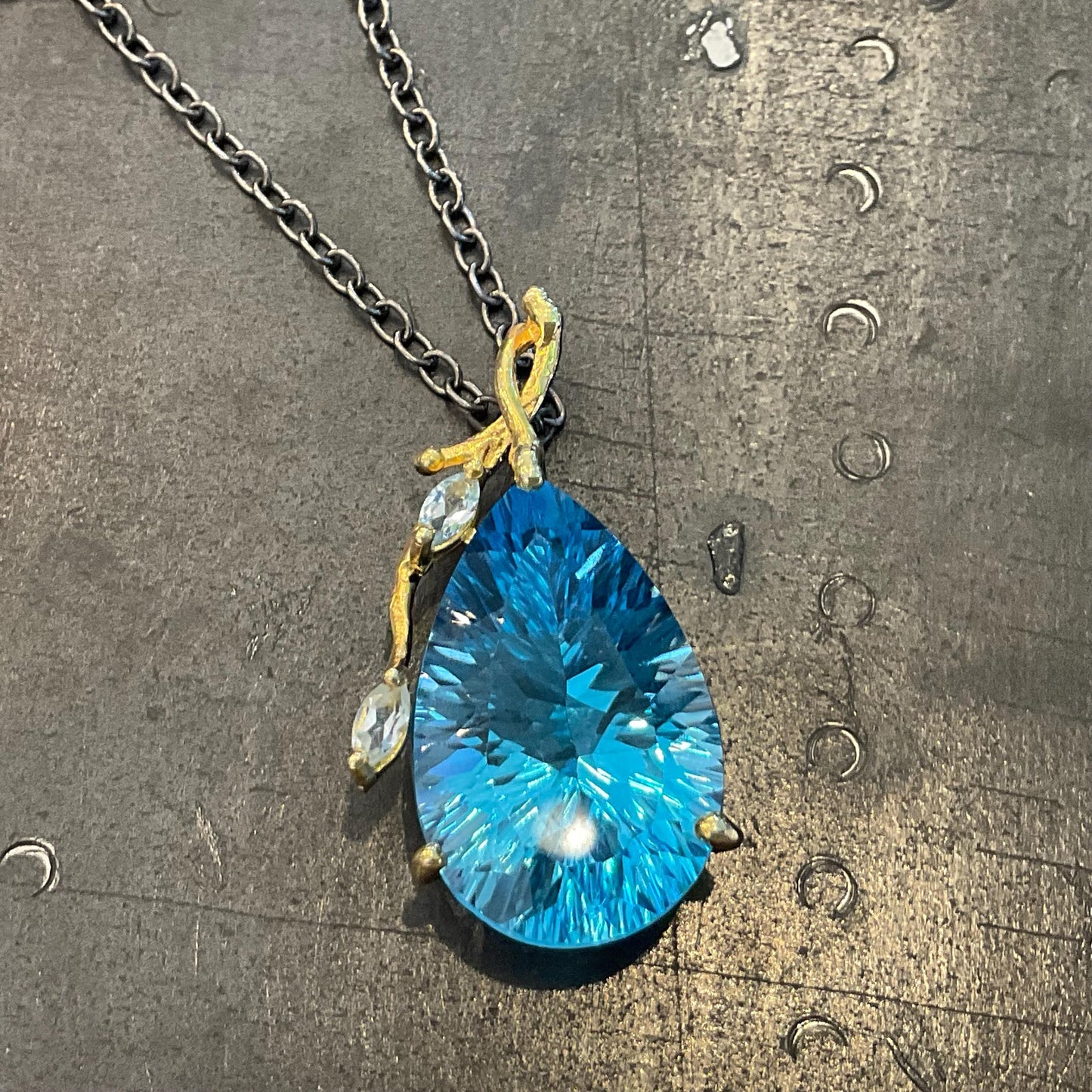 Sterling silver large blue topaz pear shape pendant with necklace Colors Of Etnika