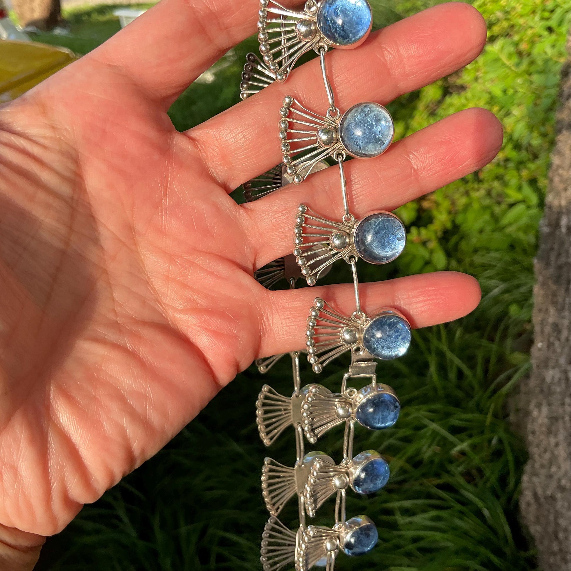 Sterling silver Repousse Modernist Vintage necklace Colors Of Etnika