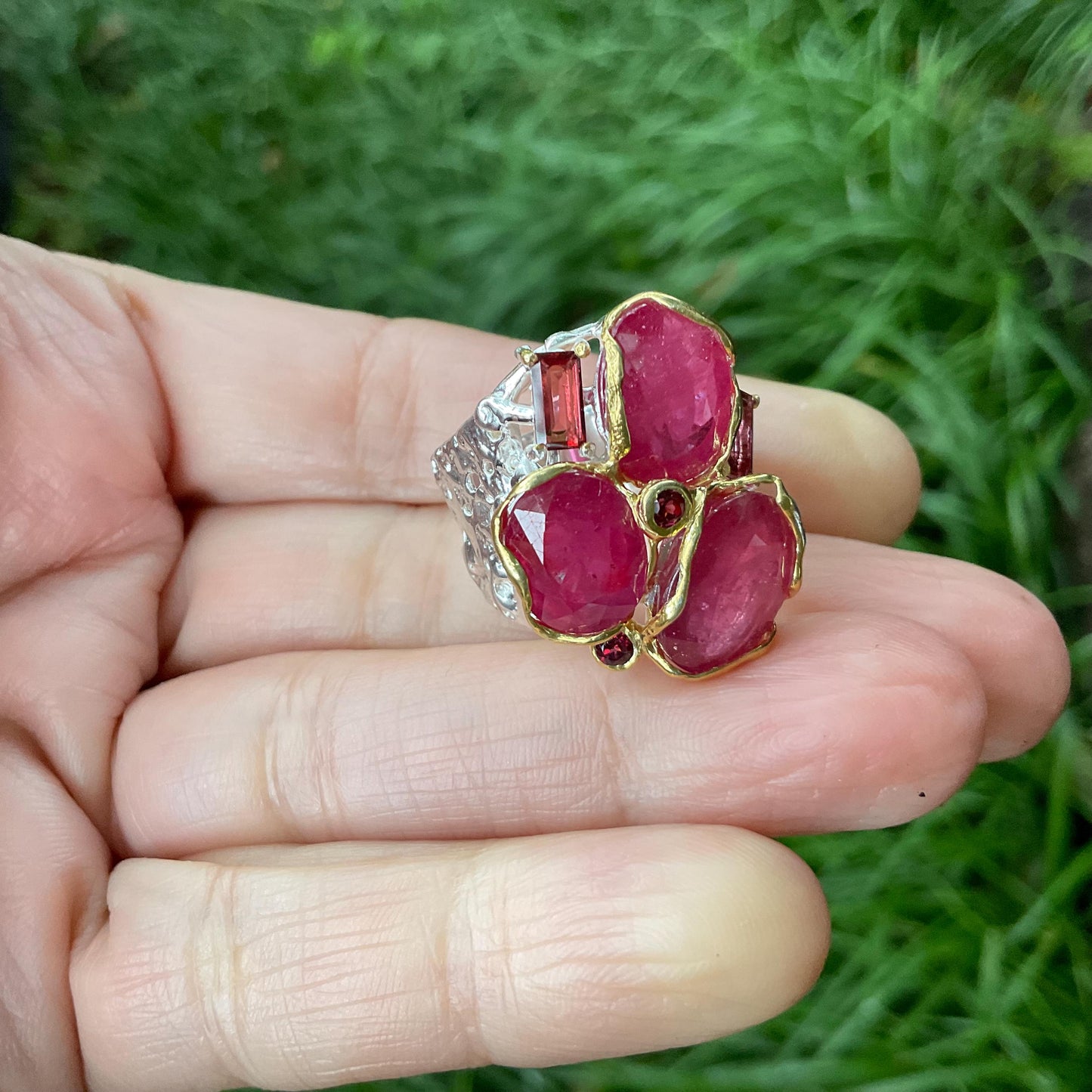 Sterling silver natural rubyrhodolite band ring 7.5 Colors Of Etnika