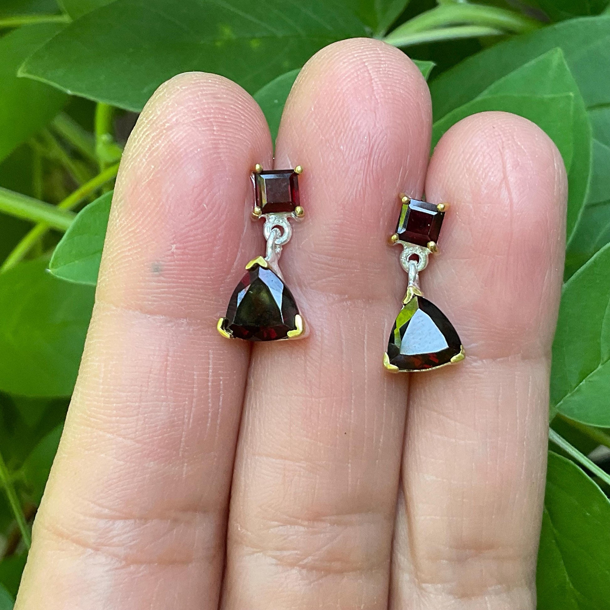 sterling Silver natural Red garnet  post dangle earrings Colors Of Etnika