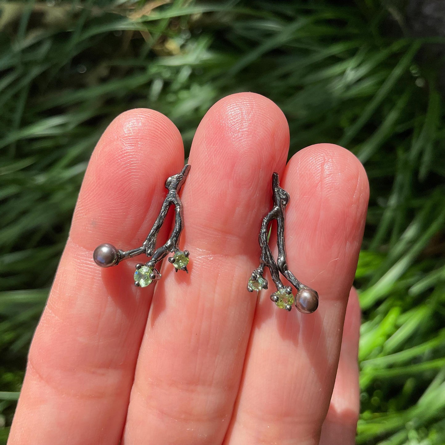 Sterling Silver twig black pearl dainty peridot earrings Colors Of Etnika