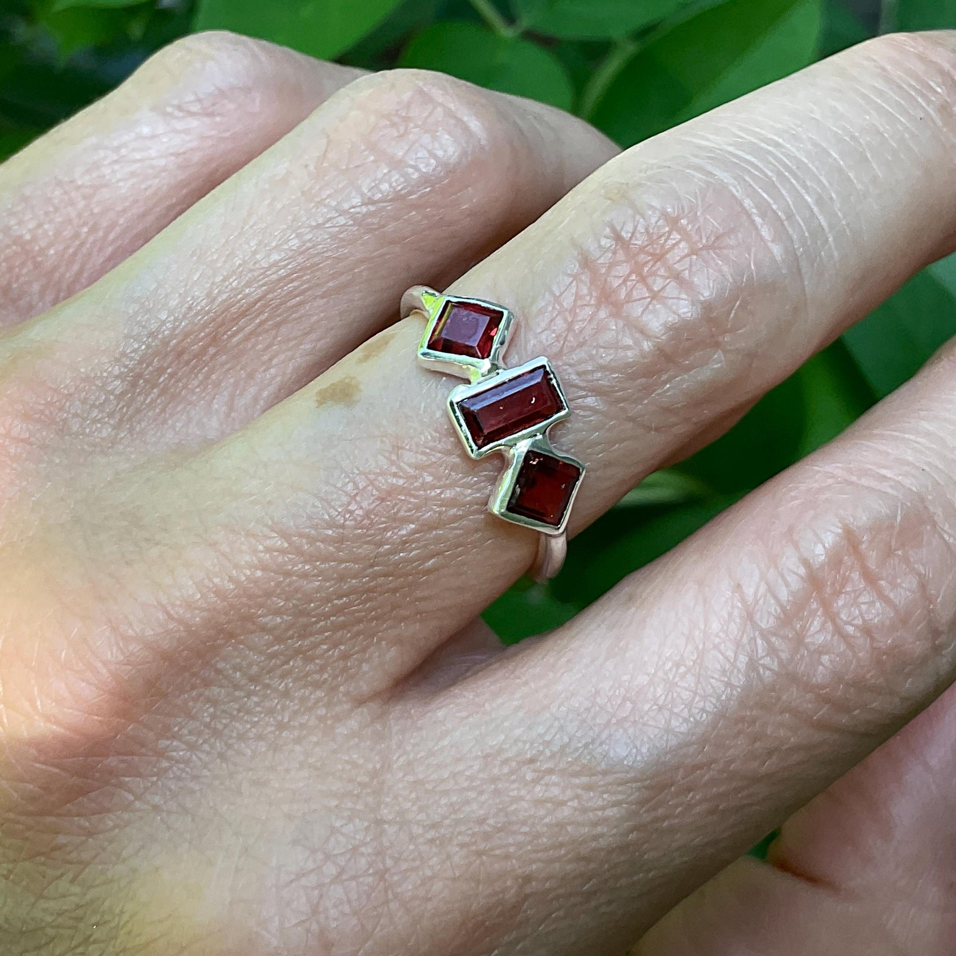 sterling silver band ring red garnet dainty size 7 Colors Of Etnika