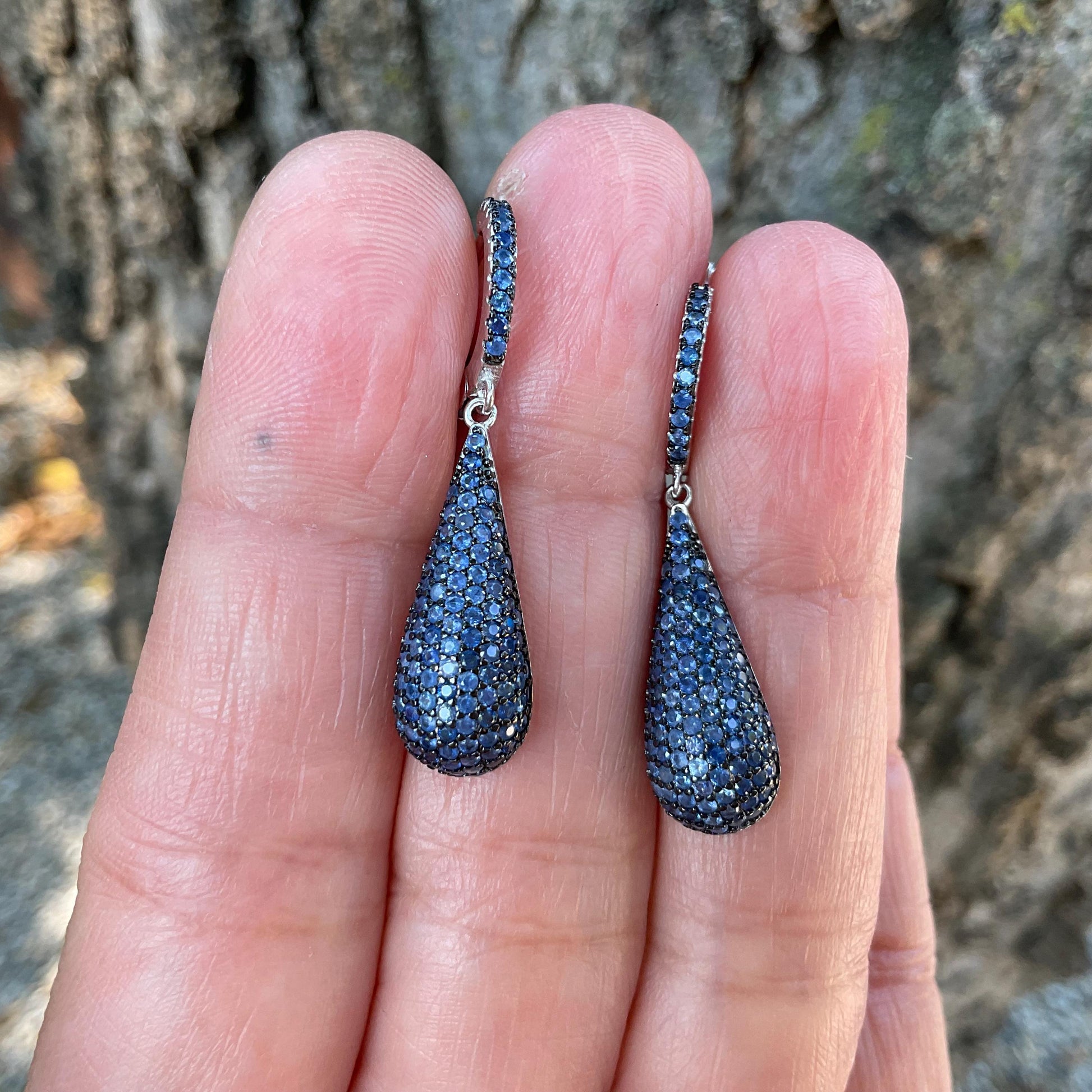 sterling silver Diamond Cut blue Sapphire small dangle fancy earrings Colors Of Etnika