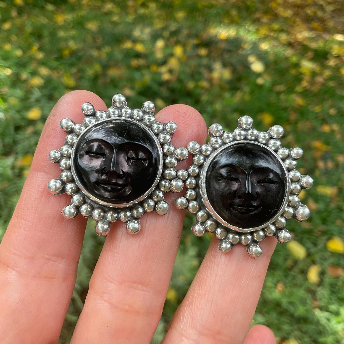 Sterling Silver carved black horn sunburst post earrings Colors Of Etnika
