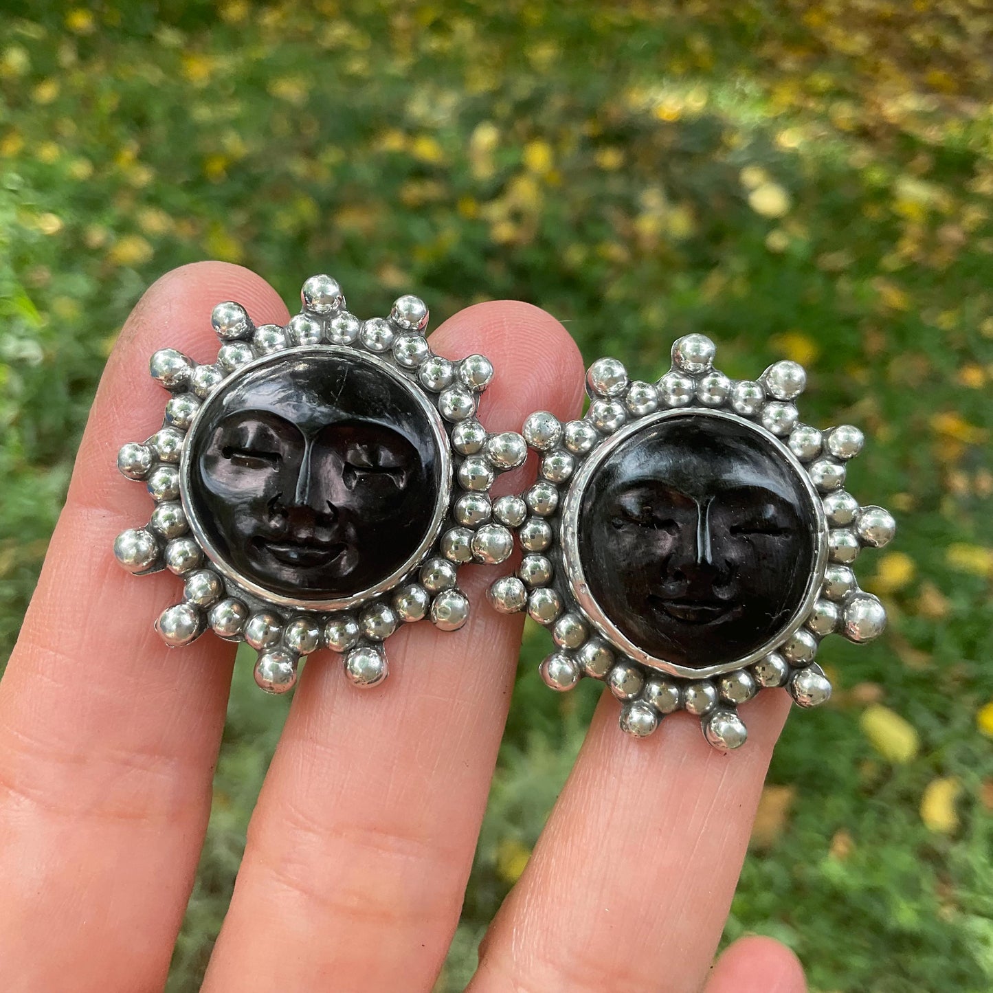 Sterling Silver carved black horn sunburst post earrings Colors Of Etnika
