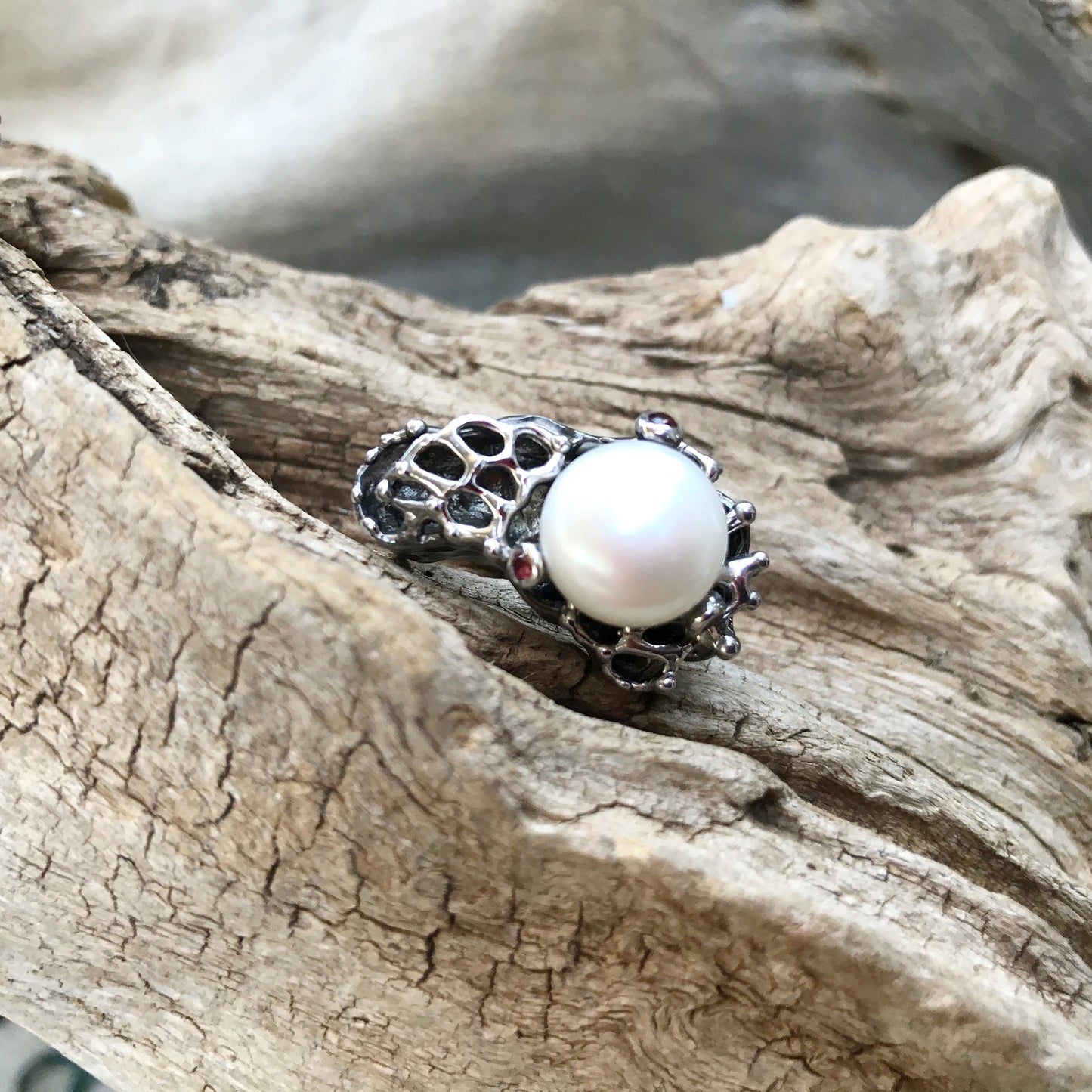 Sterling Silver Rhodium natural pearl red garnet artisan Ring 8.5 statement Handmade Jewelry