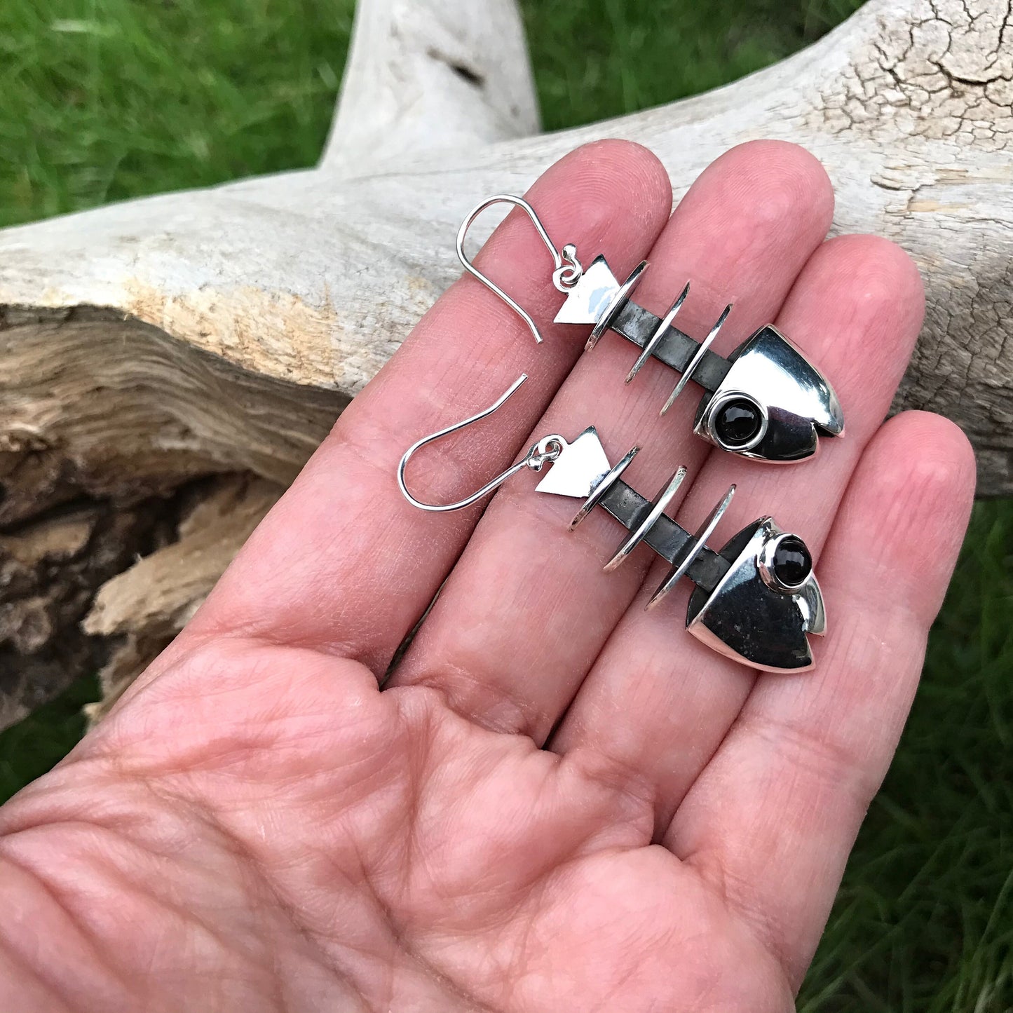 Artisan Sterling Silver modernist Fish black onyx dangle earrings