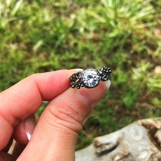 925 sterling silver CZ ring 7