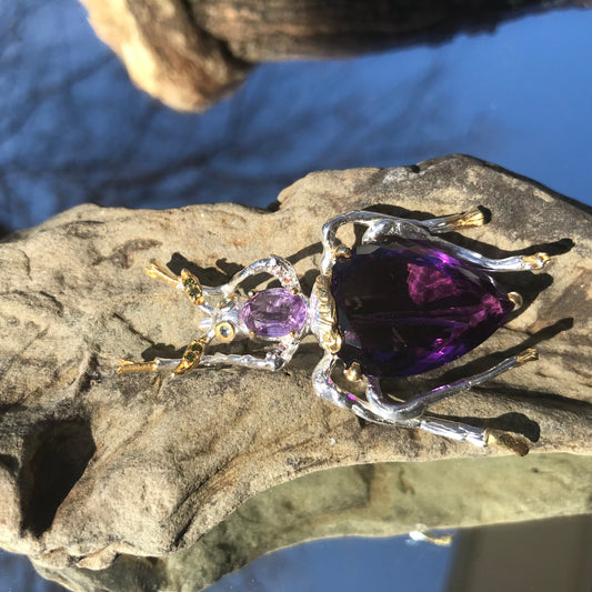 Sterling Silver Bug bee Dark Amethyst Pin Brooch