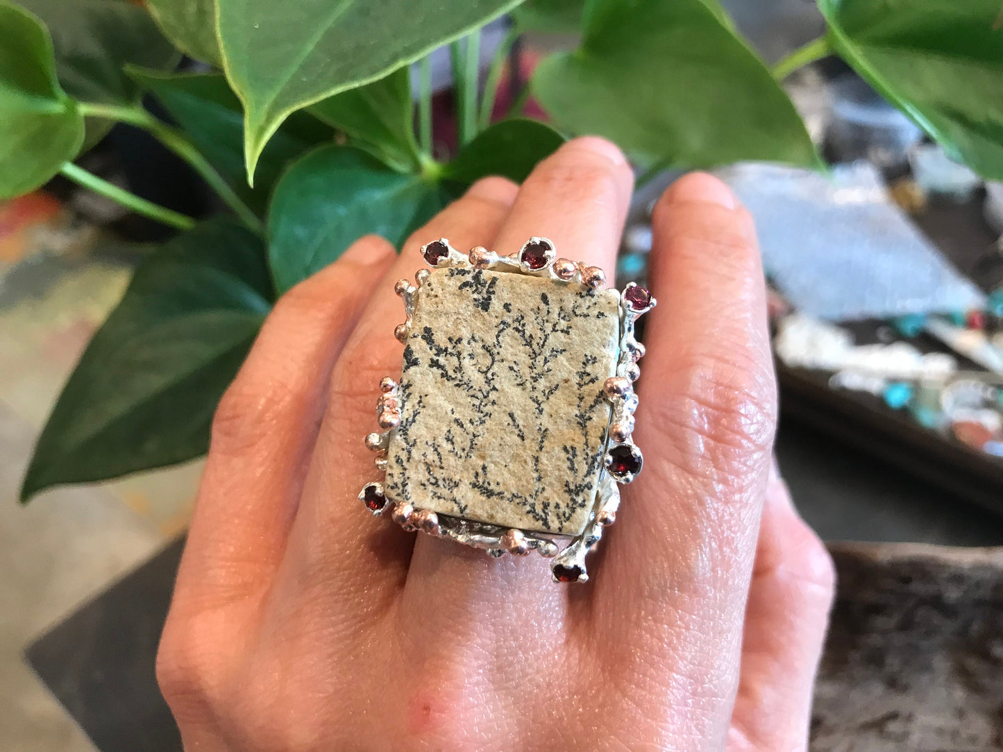 Sterling Silver brutalist dendritic Agate s red garnet ring 8