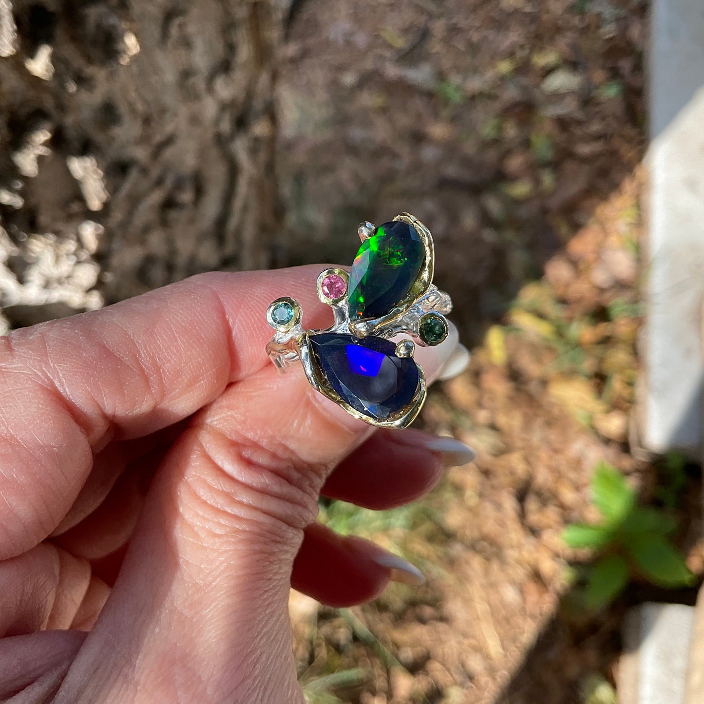sterling silver mesmerizing  natural Blue  fire opal heirloom ring 7.5