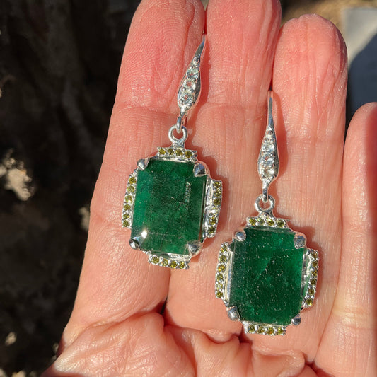 sterling silver natural beryl emerald green dangle  earrings