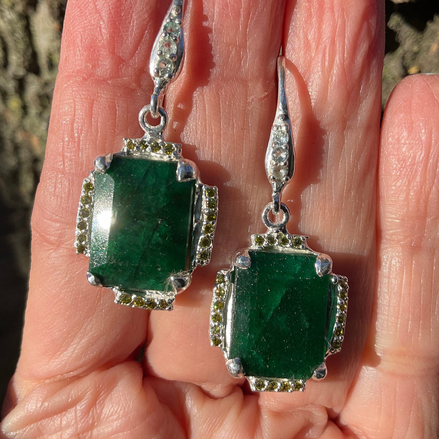 sterling silver natural beryl emerald green dangle  earrings