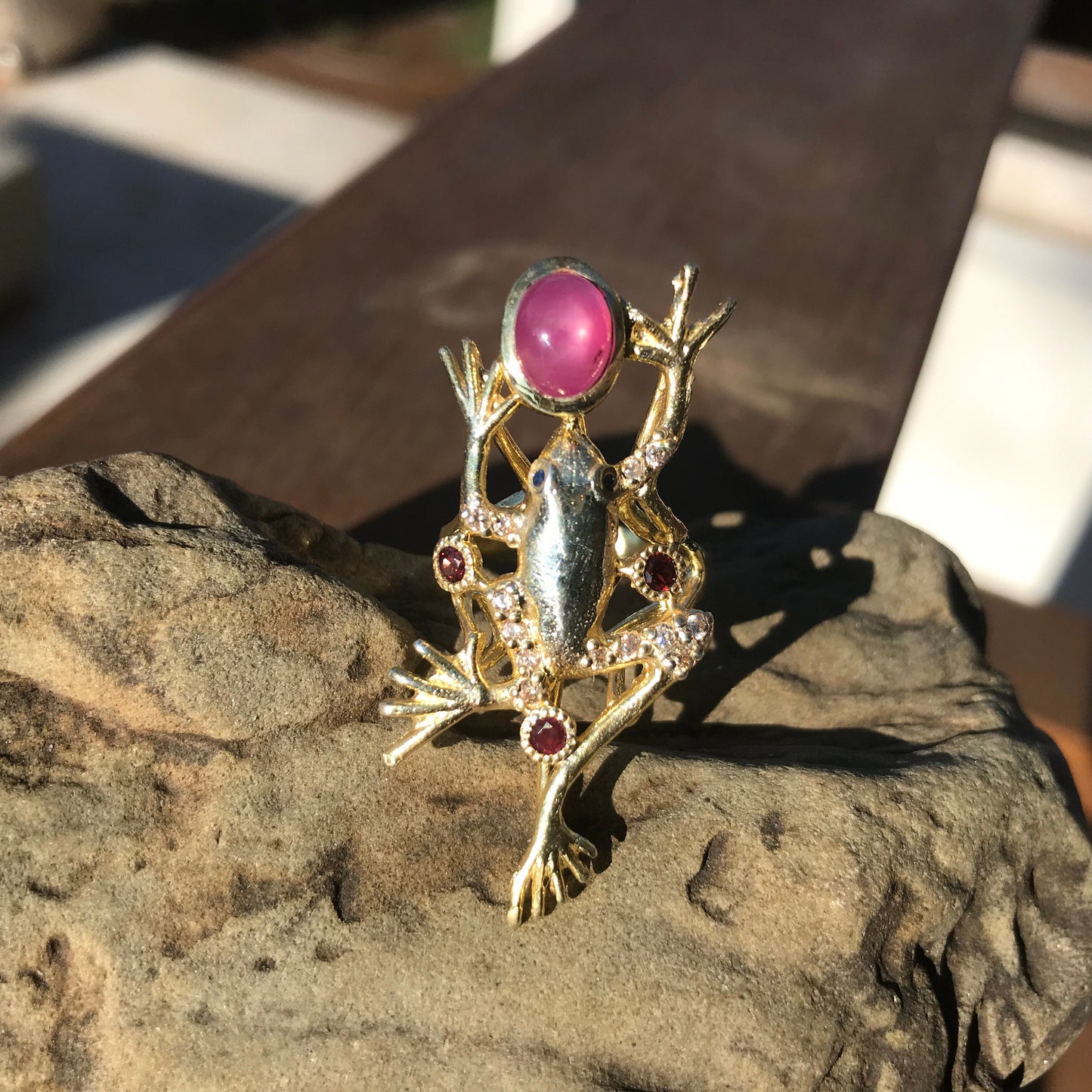 Sterling Silver ruby rhodolite gold  artwork frog Statement Ring 8