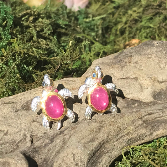Sterling silver ruby  stud  Earrings Turtle