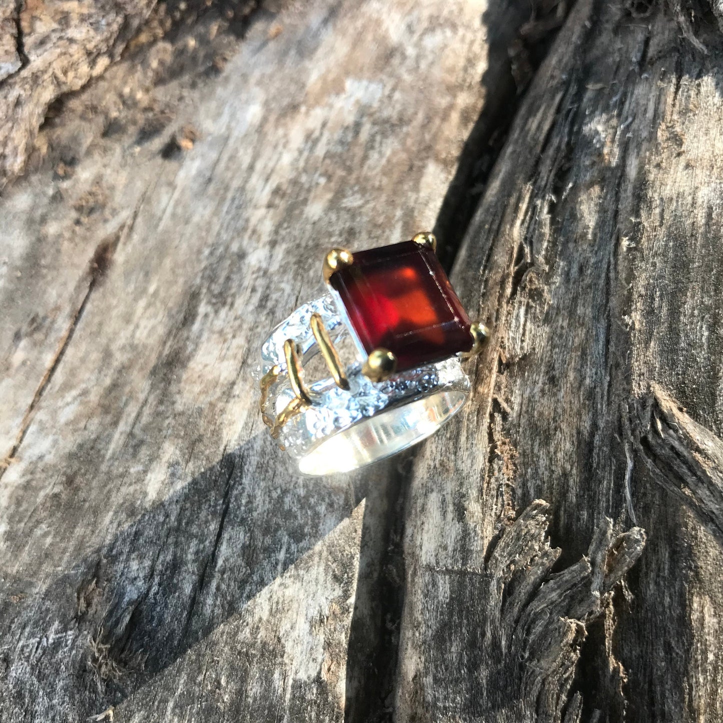 Sterling silver red hessonite band Etnika ring 7