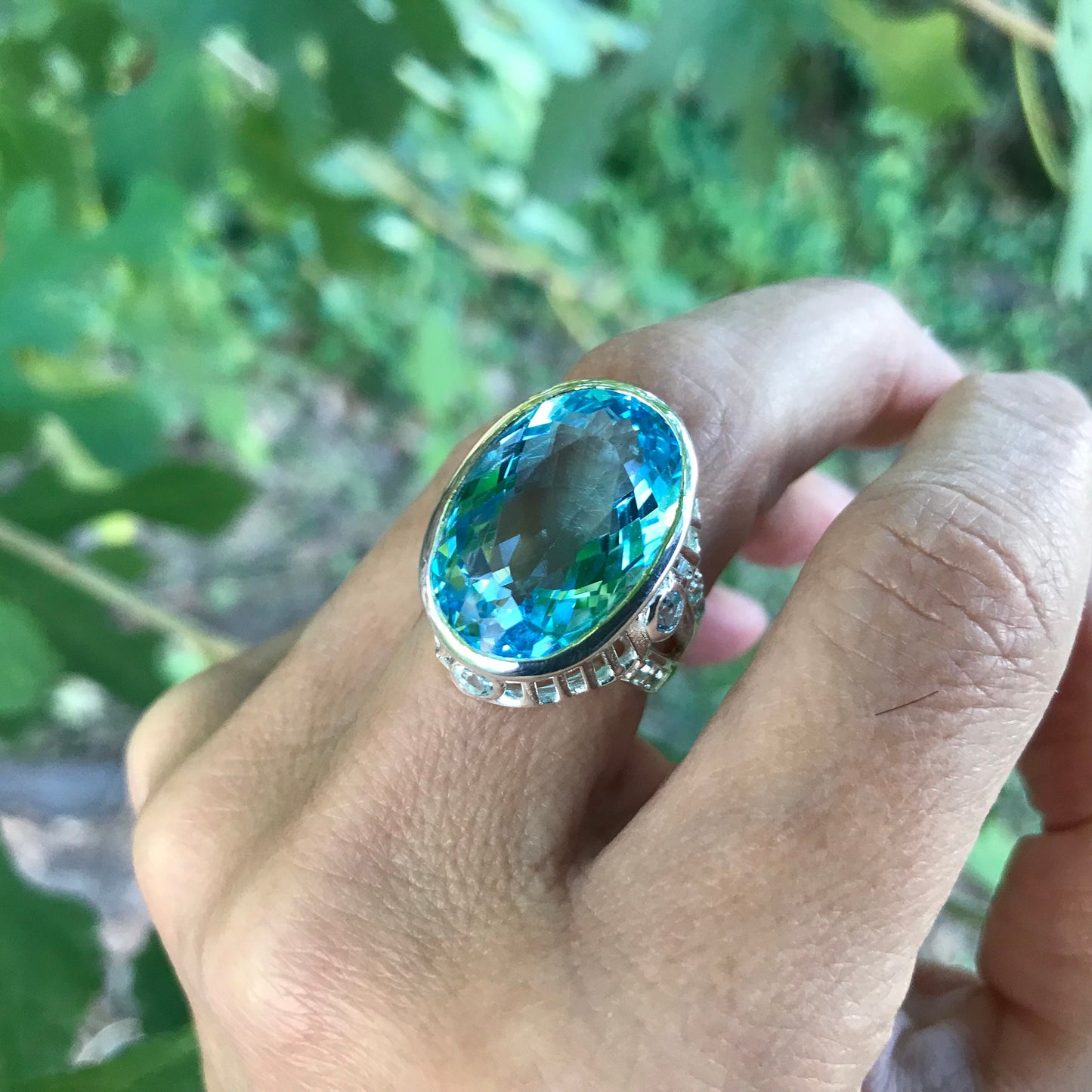 Sterling Silver blue topaz modernist ring 7.5