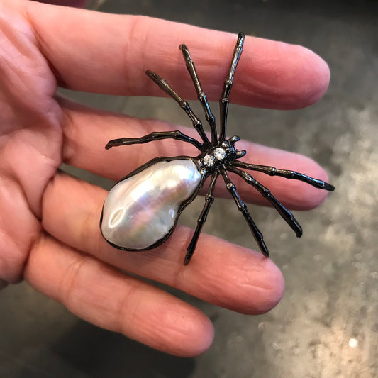 Sterling silver natural pearl  brooch pin spider