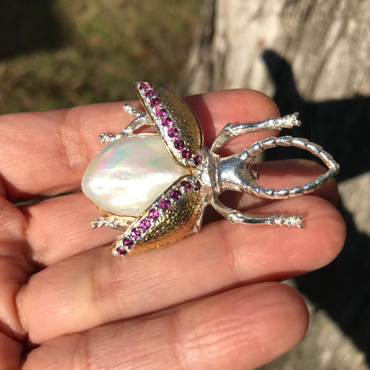 Sterling silver baroque pearl Beetle collectible brooch pin