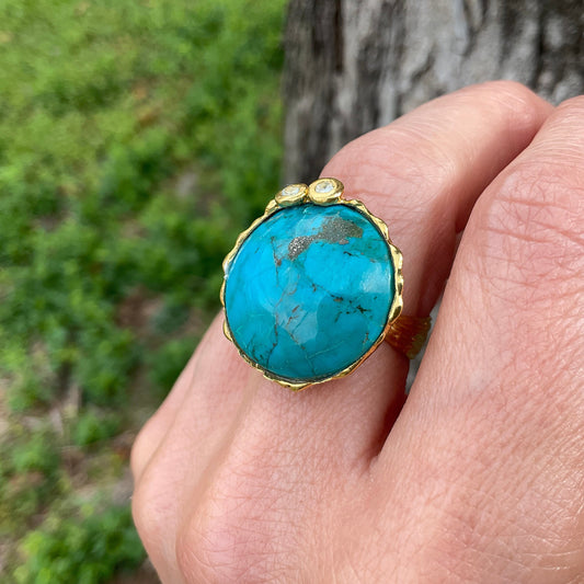 Sterling Silver Genuine Turquoise huge round gold ring 7.5